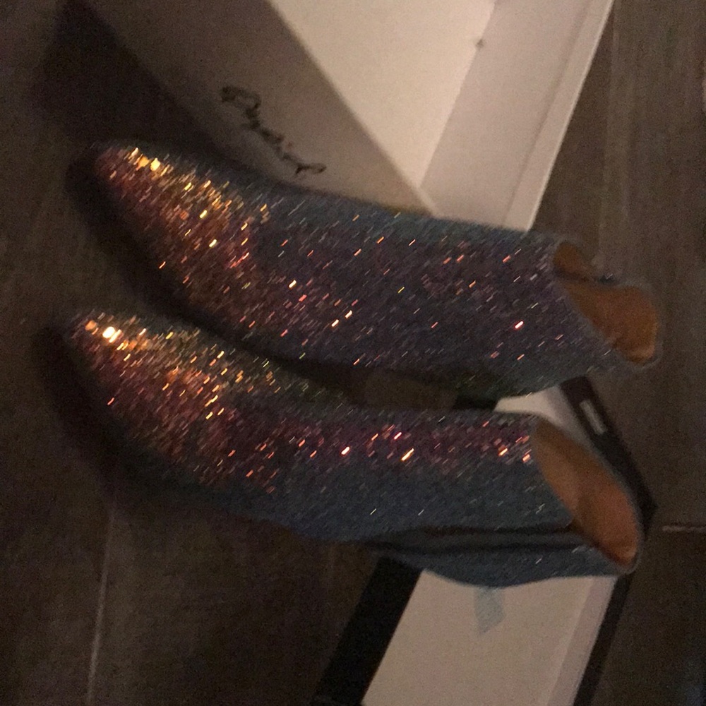 Never worn